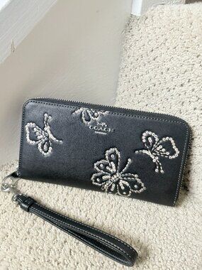 NWT Coach Long Zip Around Wallet With Butterfly Print CCL39